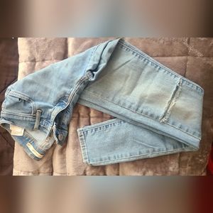 710 Super Skinny Levi's